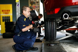 Whichcar Tyre Test Fitting Jpg